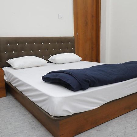 Hotel Garima อุจเจน ภายนอก รูปภาพ