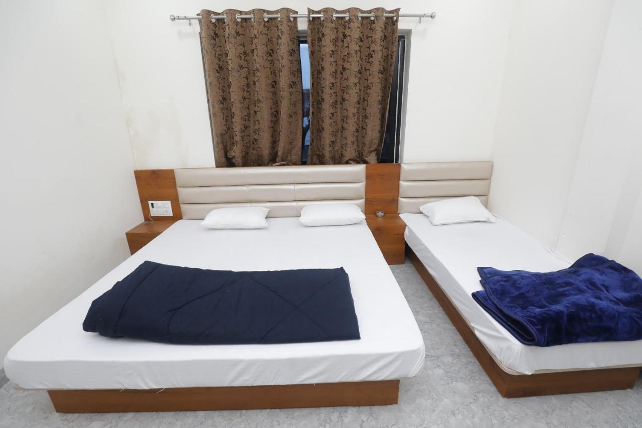 Hotel Garima อุจเจน ภายนอก รูปภาพ