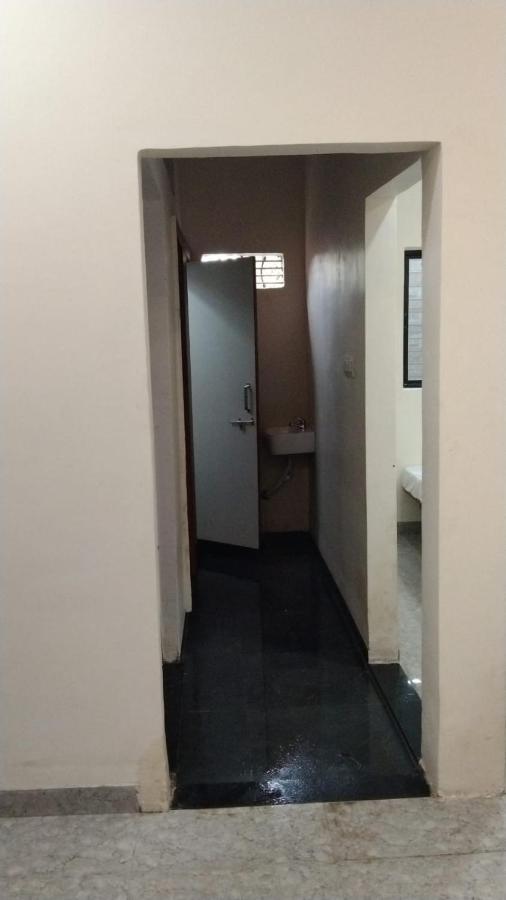 Hotel Garima อุจเจน ภายนอก รูปภาพ